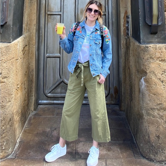 Free People Green Linen Cropped Pants - Picture 9 of 9